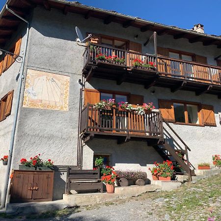 San Marco Farmhouse With A View. Oulx Exterior foto
